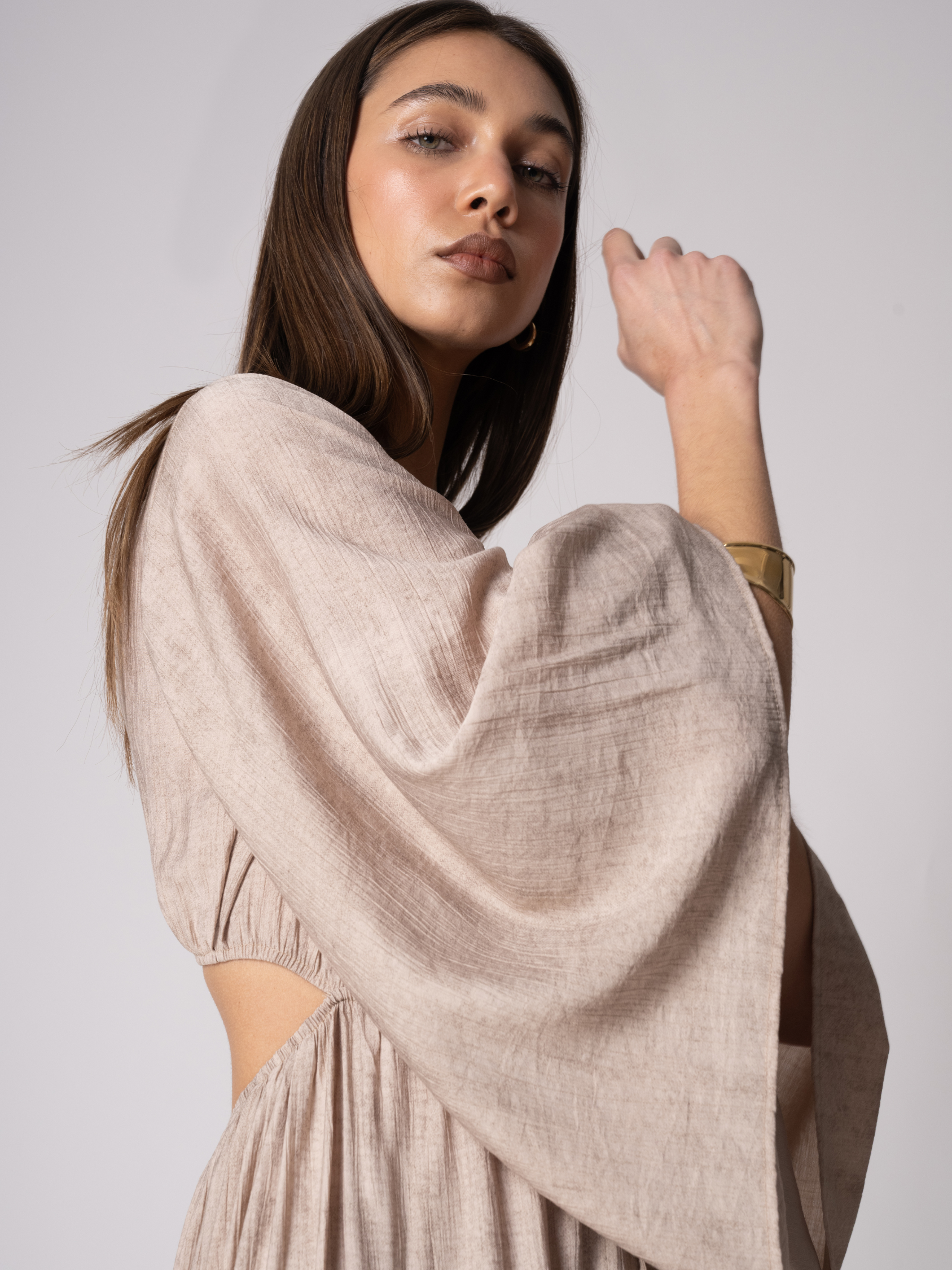 VESTIDO AGATA BEIGE